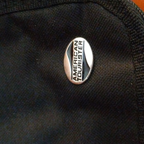 American Tourister toiletry bag - Picture 2 of 7